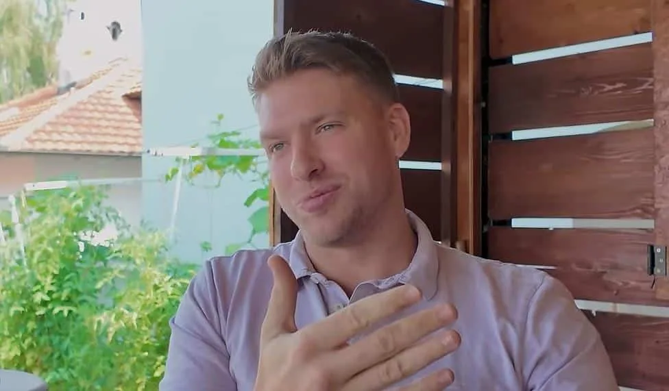 Amerikanac se oženio Srpkinjom, ali doživio kulturni šok dok živi sa taštom u Beogradu: ‘Volim njenu porodicu, ali…’