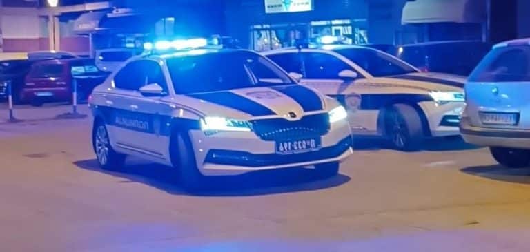 Žena iz Jagodine optužena za pokušaj ubistva supruga: Omamila ga je lekovima, a zatim ga 17 puta izbola nožem.