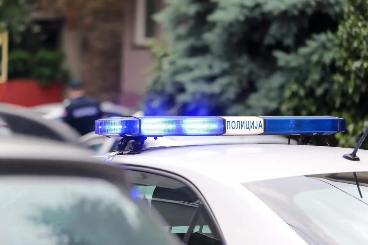 HOROR U ALEKSANDROVCU: Muškarac brutalno ubio devojku (23)
