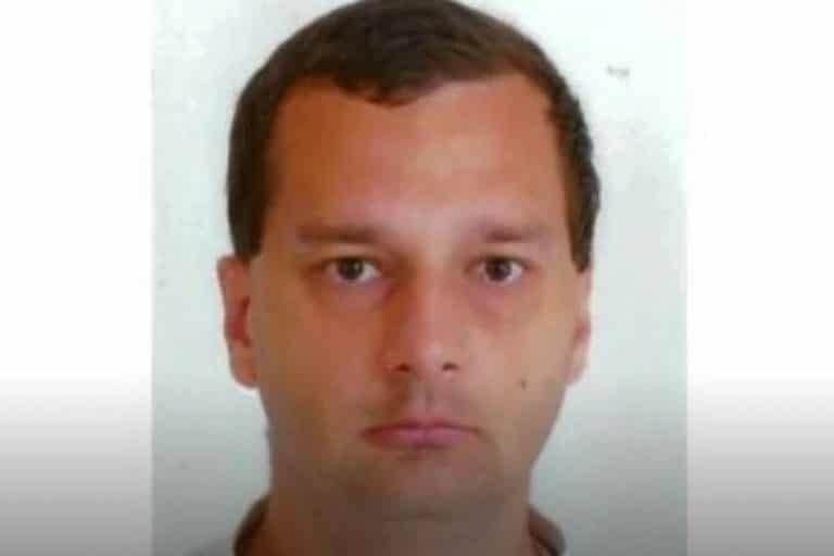 HrvatskaHrvatskaPOLICIJA TRAGA ZA NIKOLOM! IZDATO POSEBNO UPOZORENJE GRAĐANIMA: Ne približavajte mu se ako ga vidite!ReagujKomentarišiReagujKomentariši