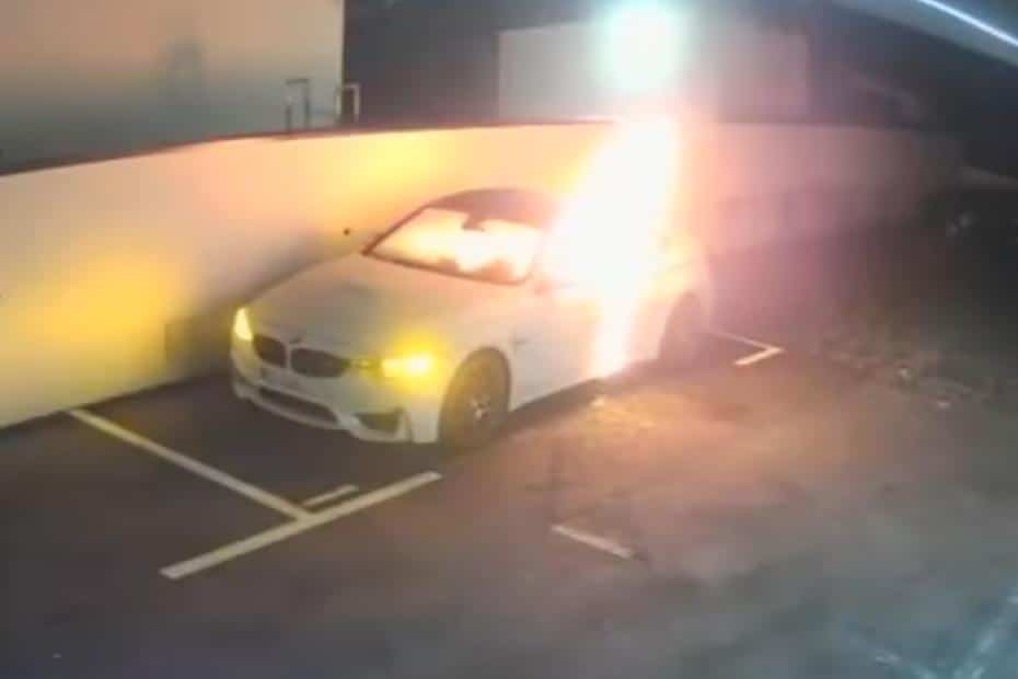 NAGRADA 10.000 EVRA ONOME KO ZNA NEŠTO O OVOM SNIMKU! BMW buknuo u sekundi, muškarac za dlaku izbegao plamen (VIDEO)