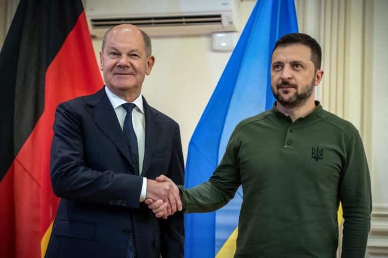 PlanetaPlanetaNEMAČKA VLADA SE RASPALA ZBOG UKRAJINE: Šolc hteo da se zaduži za podršku Kijevu, ministar odbio! SVI DETALJI KRIZE!8 · Reaguj 138 · Reaguj 13