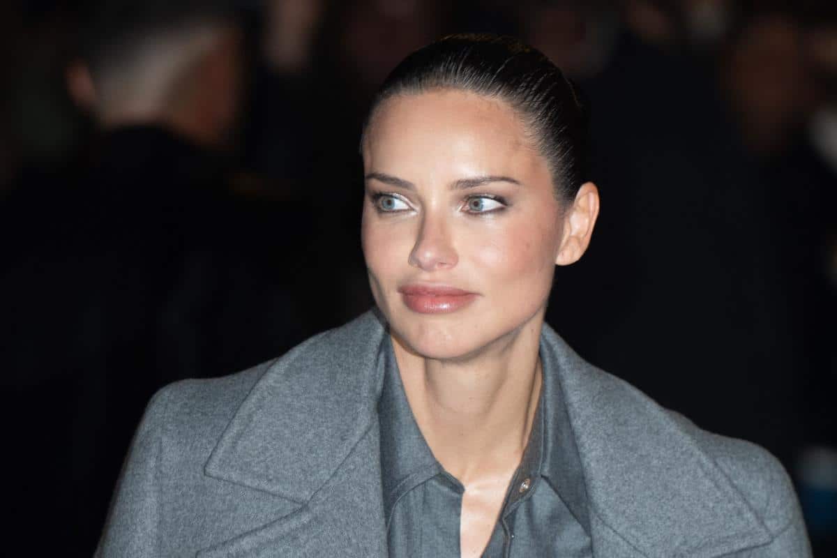 Bivša “srpska snajka” pre Jarića bila u vezi sa misterioznim princem: Adrijana Lima sa najpoželjnijim neženjom na svetu razmenjivala nežnosti u javnosti