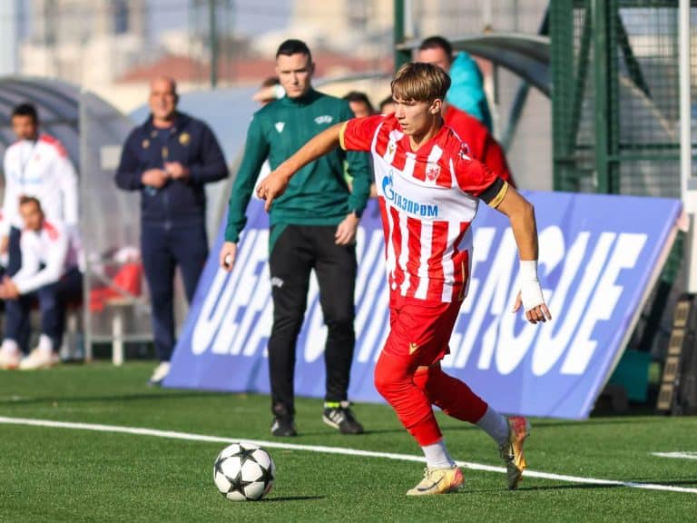 Vasilije Kostov na meti Barselone