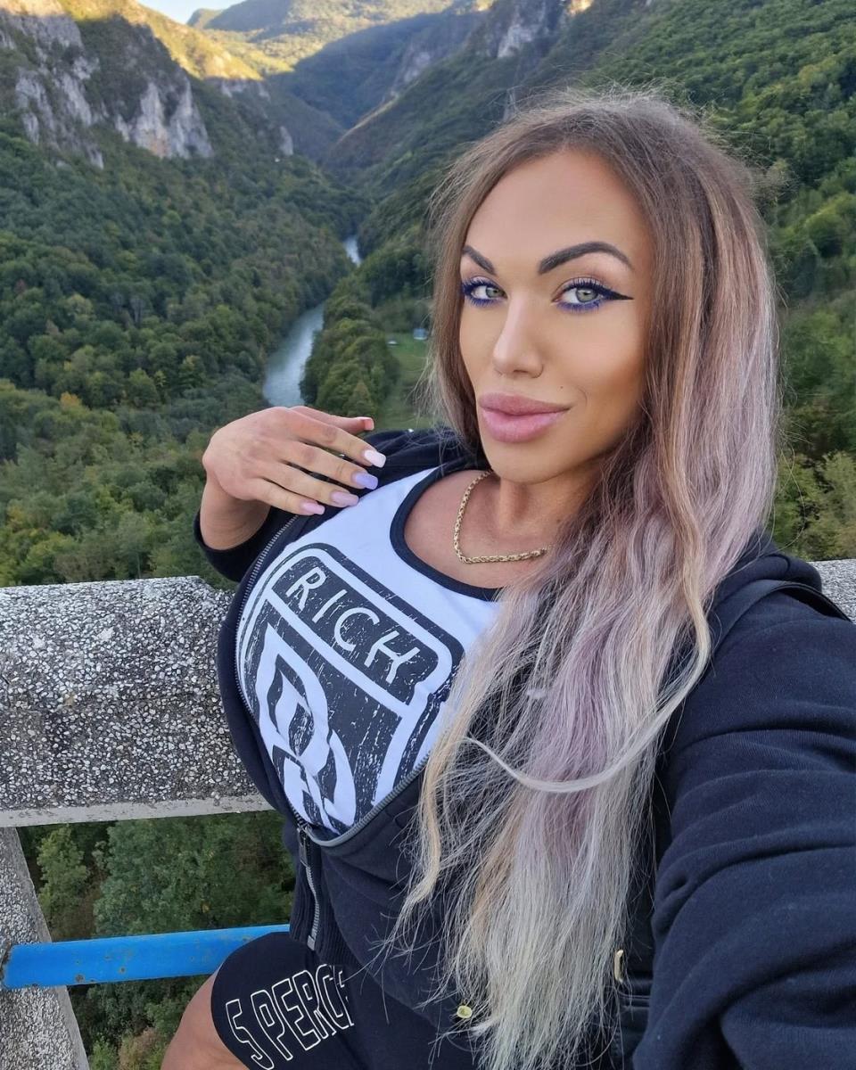 Od Natalijinih mišića strepe i najsnažniji muškarci: Kad vidite snimke iz teretane, zanemećete pred prizorom!
