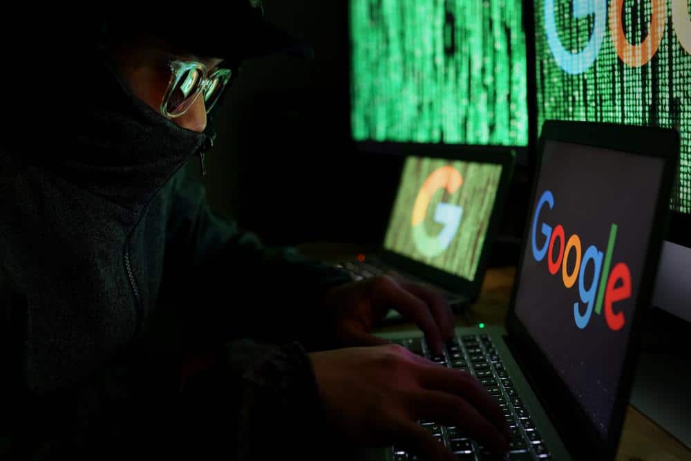Stručnjak pokazao kako da sprečite Google da vas sluša i snima: Dovoljno je da ovo uradite na vašem telefonu?