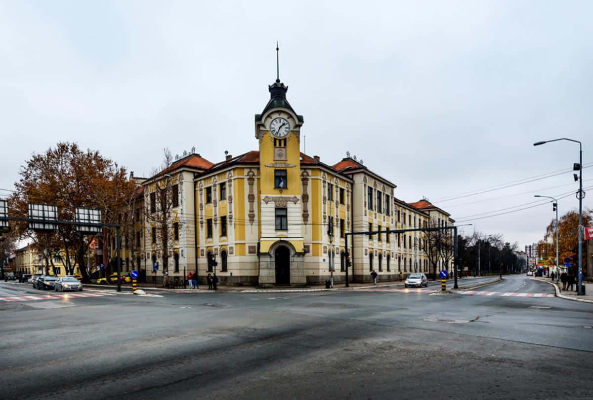 GRAD NIŠ RASPISAO KONKURS: Osposobljavanje kandidata za poslove komunalnog milicionara, biće primljena 3, a evo do kada možete da se prijavite