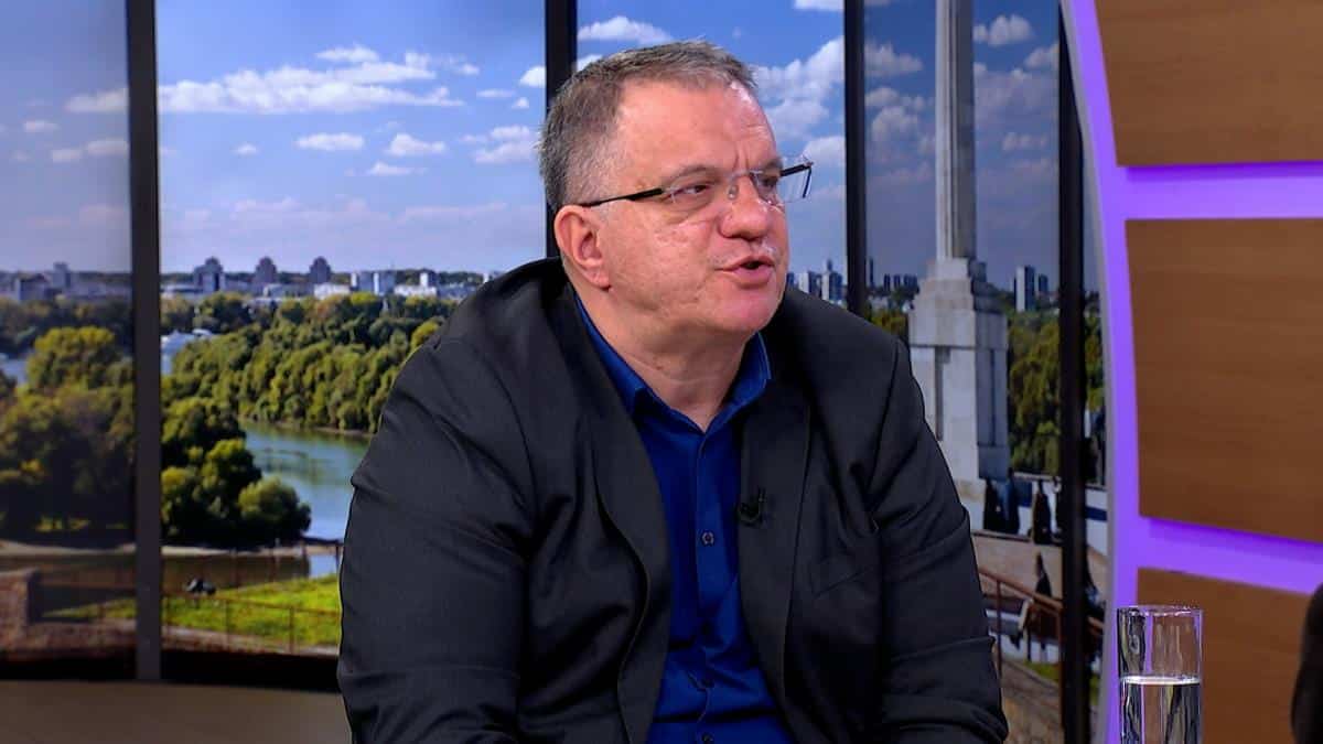 PODIZANJEM OPTUŽNICE NESTALI SVI RAZLOZI ZA POLITIČKE PROTESTE! Dejan Vuk Stanković o slučaju pada nadstrešnice