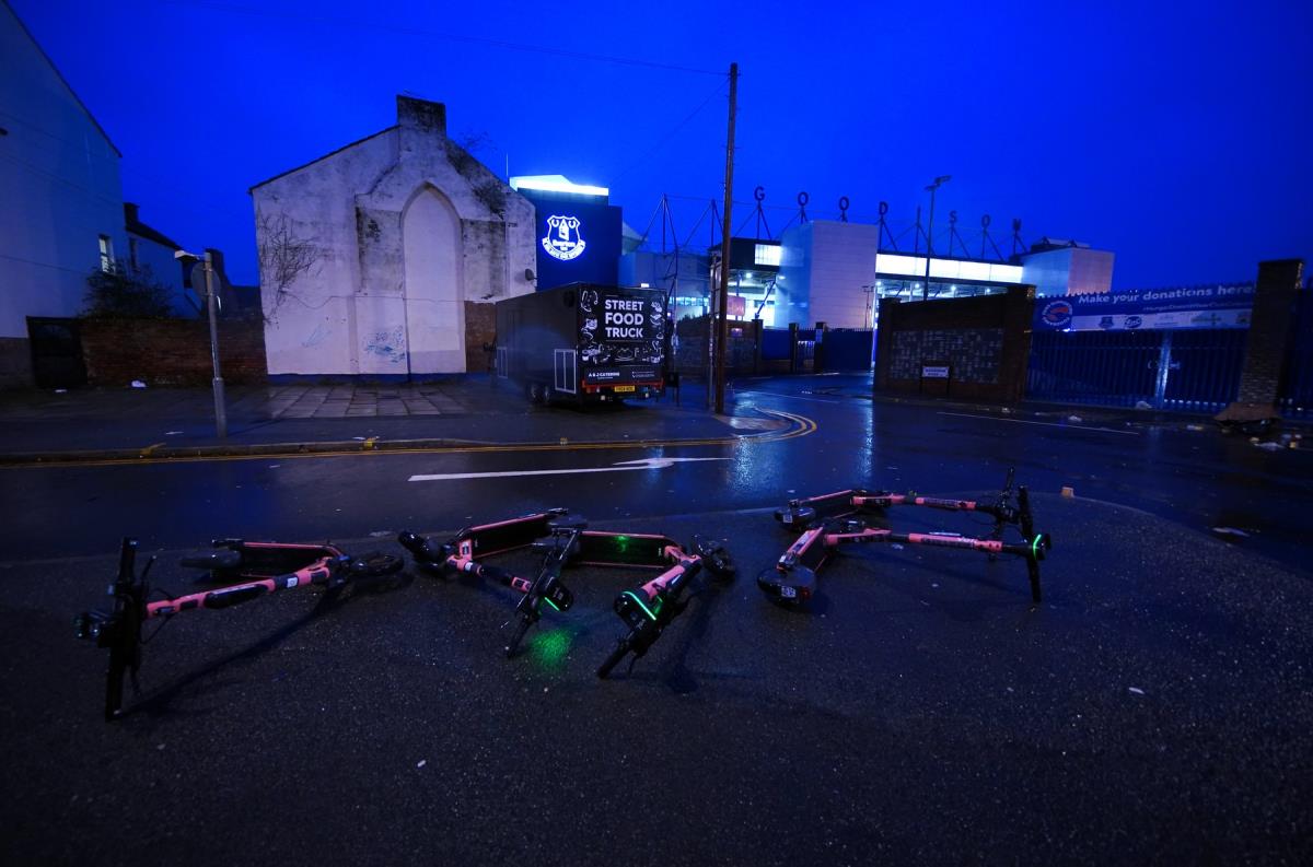 “OVO JE RETKO VIĐENA ZVER!” Građane probudila sirena, hitno stiglo upozorenje! Milioni ljudi u panici, proglašena crvena zona – još nije prošlo NAJGORE (VIDEO)