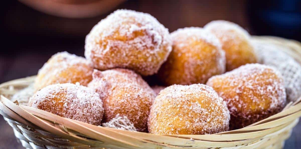 Pekari u testo za krofne uvek dodaju jedan tajni sastojak: Od njega budu vazdušaste i mekane, a ne upiju ni kap ulja