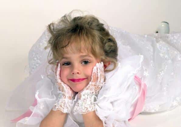 NEKADA NAJLEPŠA DEVOJČICA (6) SVETA PRONAĐENA MRTVA, SAD JE STIGLO PISMO KOJE REŠAVA SLUČAJ: “Moj bivši muž je ubica”! (FOTO)