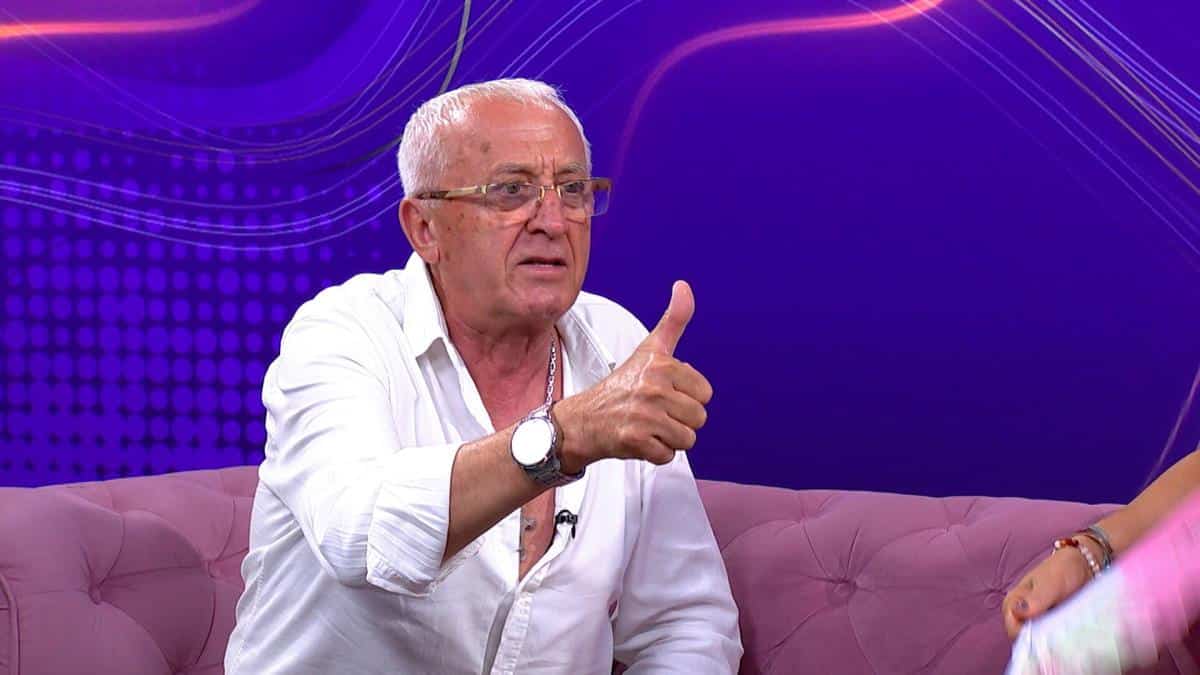 “POKRIVAO SAM KOLEGINICE KOJE SI VARALE MUŽEVE” Era Ojdanić otkrio šta se dešavalo u njegovom motelu: Dolazile su sa švalerima, ćutao sam jer su mi prijateljice