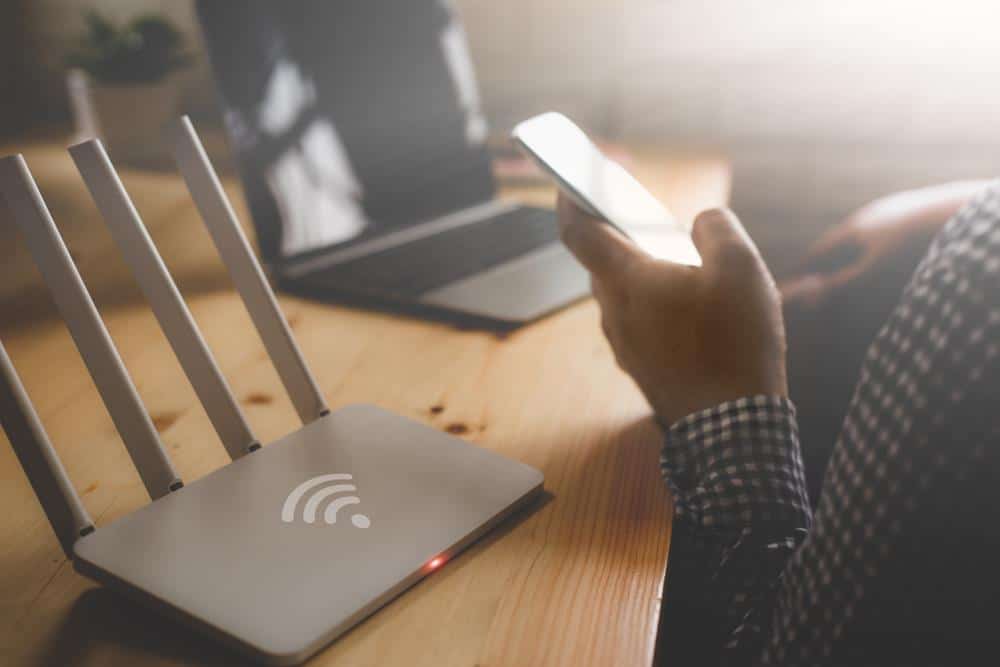 Svi je imamo u kuhinji, a pravi čudo sa internetom u vašoj kući: Trik sa Wi-Fi signalom u koji mnogi ne veruju