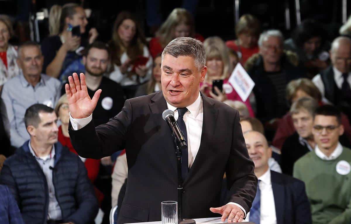 MILANOVIĆ POSTAJE PREDSEDNIK HRVATSKE U PRVOM KRUGU? Oglasio se na Fejsbuku, evo šta je poručio! Slavlje u štabu, ankete govore u korist aktuelnog šefa države!