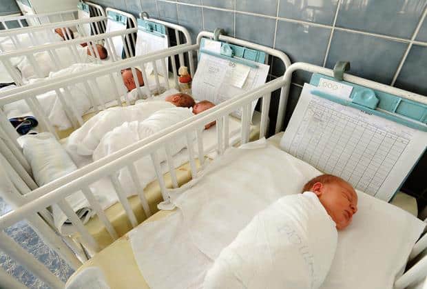 Ova mama je na Božić oduševila sve u Srbiji! Šapčanka ćerkici dala prelepo starinsko ime koje su gotovo svi zaboravili, pogledajte slike iz porodilišta! (foto)