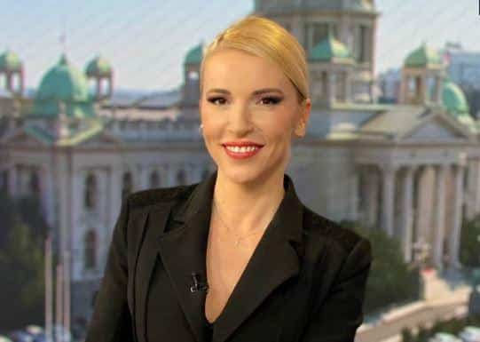 PIJE LITAR JEDNOG NAPITKA DA BI IZGLEDALA MLAĐE: Ovo je tajna izgleda Irine Vukotić