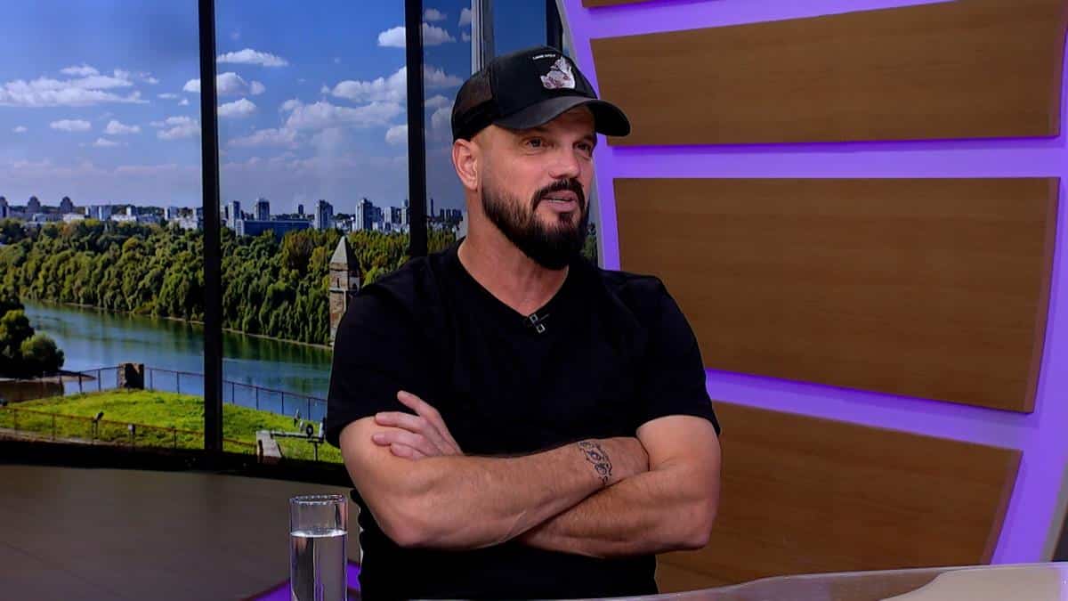 “BIO SAM MLAD I LUD, GLEDAO SAM DRUGE ŽENE” Boban Rajović otvorio dušu, pa izneo detalje iz braka: Žena mi je sve oprostila