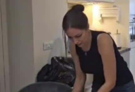 OVAKO ALEKSANDRA PRIJOVIĆ MESI POGAČICE Pokazala prazničnu atmosferu iz doma, pa poručila: Život ide dalje! (VIDEO)