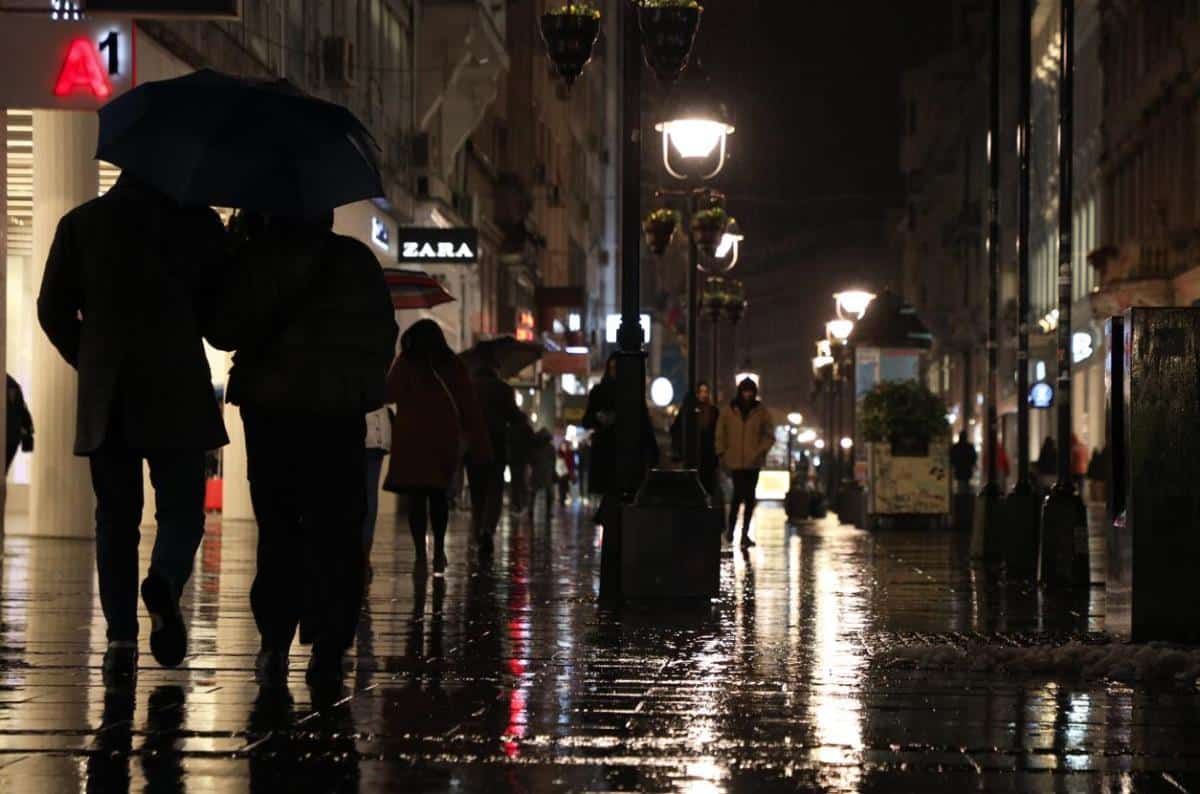 Da li nas očekuje “zimsko proleće”? Meteorolozi najavili drastičnu promenu vreme, na ovo sigurno niko nije računao sada! Evo šta nagoveštava ledeni ciklon