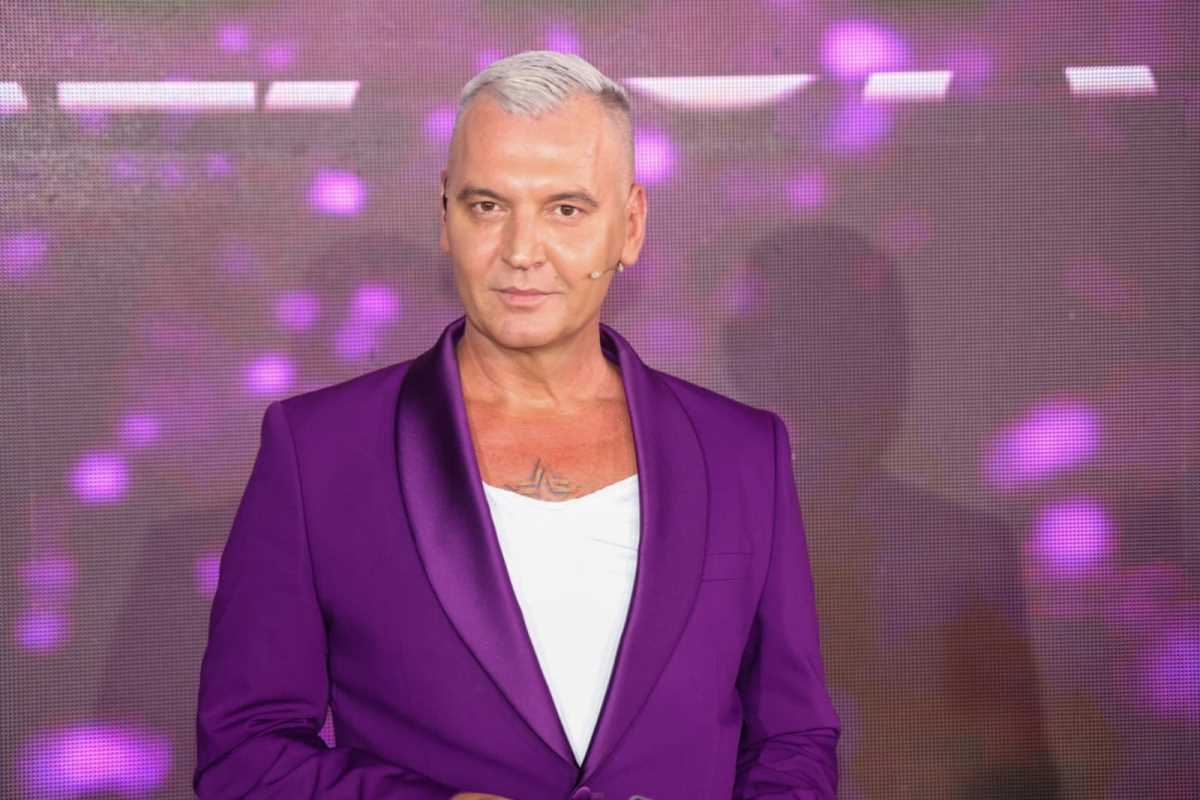 NACIJA BRUJALA O SVAĐI MILANA MILOŠEVIĆA SA POZNATOM PEVAČICOM: Boli je što sam rekao da izgleda kao baba od 50 godina! Tek da čujete šta mu je ona REKLA