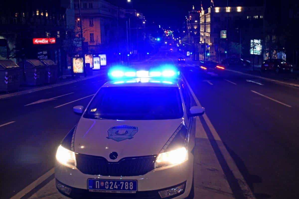 OBOREN PEŠAK U NOVOM SADU Teška nesreća u Bulevaru cara Lazara: Sve vrvi od Hitne pomoći (FOTO)