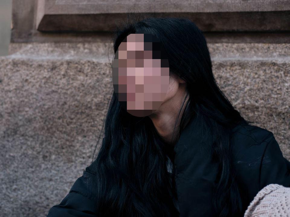 NEZAPAMĆENI OBRT U PRIČI KOJA JE DIGLA SRBIJU NA NOGE: Žena prosi sa detetom u centru Beograda ali otkriveno da ipak nije ono što se predstavlja (foto)