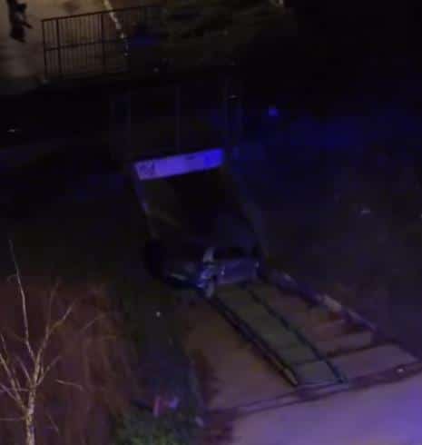 AUTOMOBILOM SLETEO NA PEŠAČKI PODVOŽNJAK Neobična saobraćajna nesreća u Nišu (VIDEO)