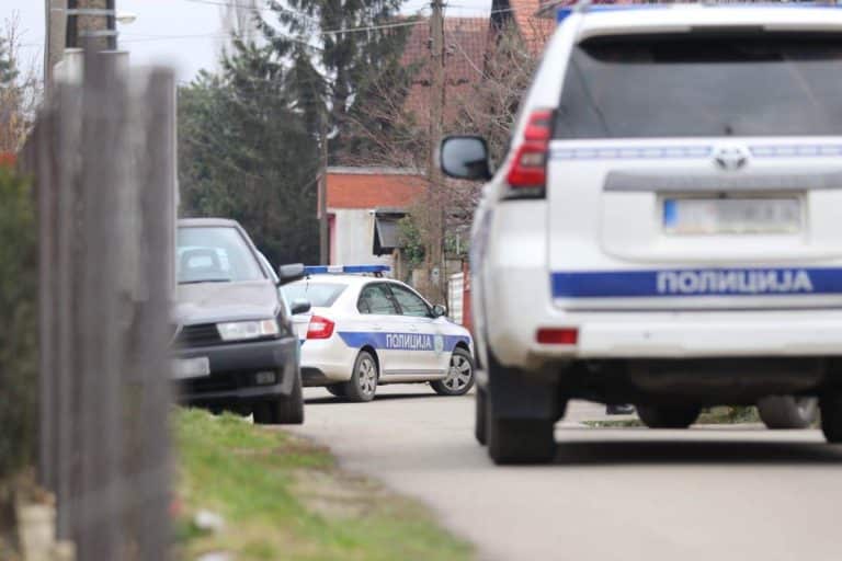 HAPŠENJE U UBU: Uhvaćen dvojac iz Prnjavora, evo šta im je policija našla u “škodi”