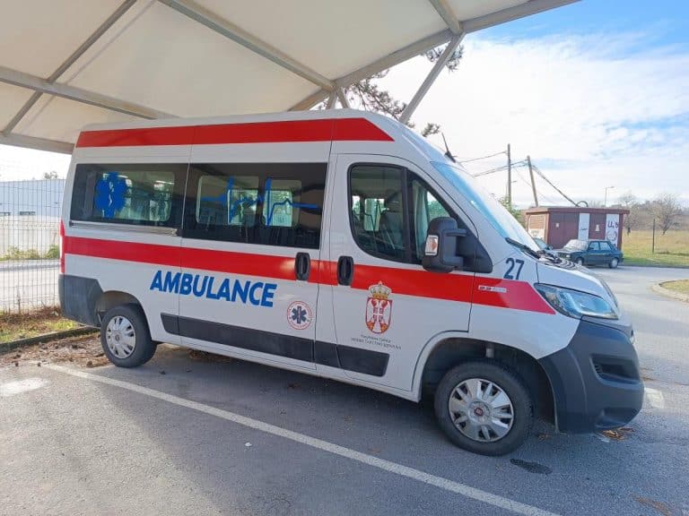 TEŽAK DAN ZA LEKARE HITNE U KRAGUJEVCU! Krvni pritisak i neurološki problemi najviše mučili pacijente