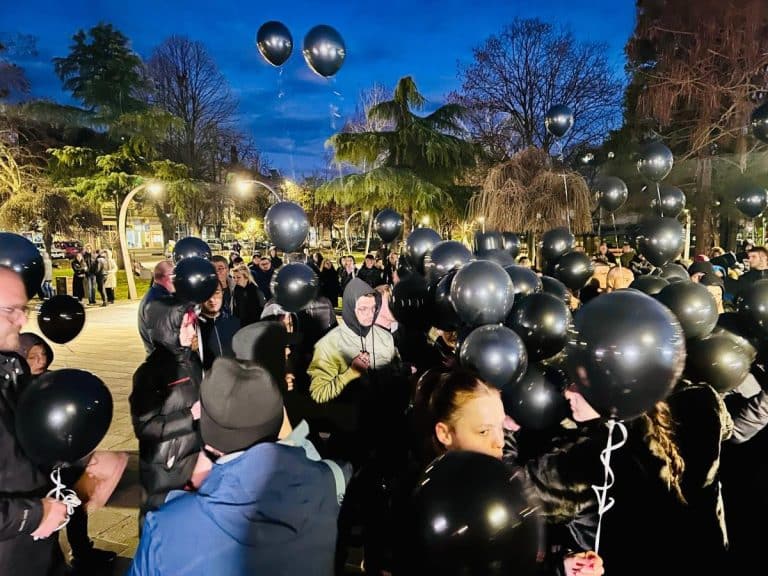 POGORŠANO STANJE PACIJENATA POVREĐENIH U POŽARU U KOČANIMA: Oglasio se ministar zdravlja