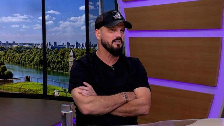“S VREMENA NA VREME ŠARAM, BILO JE TU SVEGA” Boban Rajović priznao da je varao ženu, a ona mu sve oprostila: Nije lako, zaista