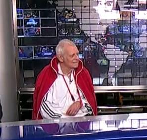 Branko Kockica prvi put u javnosti nakon povrede: Doživeo peh u pozorištu