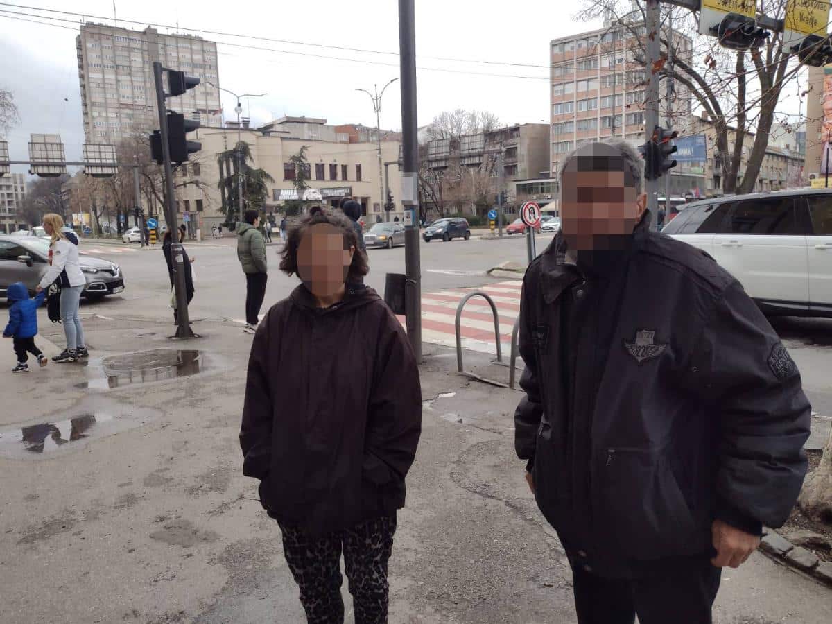 “NISMO ZNALI, KUNEM SE BOGOM, DA JE TRUDNA” Očajni roditelji devojke, koja je ostavila tek rođenu bebu u kontejneru: “Nije samo ona kriva”…