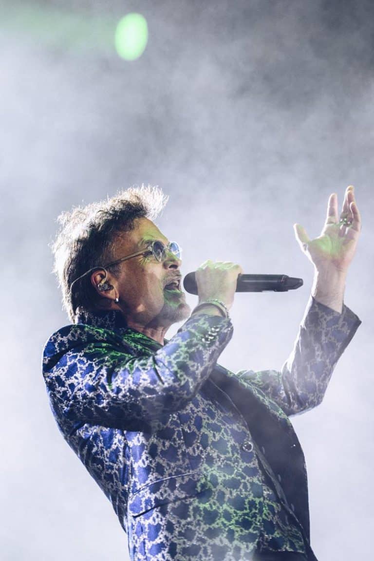 Počinje prodaja ulaznica za Džibonijev koncert u subotičkoj sinagogi 29. maja: Vrhunski ugođaj uz verske note najvećeg regionalnog kantautora