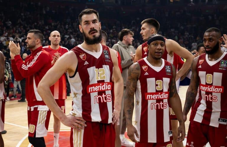 MUČNO JE BILO GLEDATI ONE PROMAŠAJE, ALI… Zvezda je gospodar svoje sudbine! Samo da ne bude opet poslat specijalac!