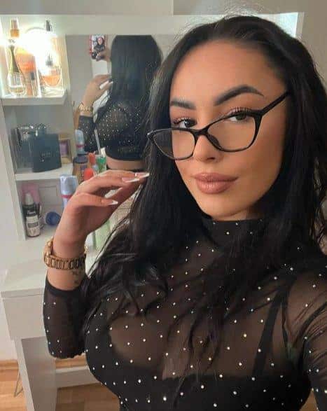ĆERKA BRUTALNO UBIJENOG SAŠE OPTUŽENA ZA DILOVANJE: Sestra joj je u popravnom domu, a ona sada u pritvoru! (FOTO)