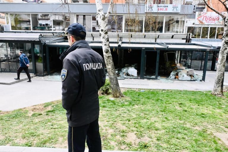 UHAPŠENE ŽENA I ĆERKA VLASNIKA DISKOTEKE U KOČANIMA: Ona je uzela falsifikovanu dozvolu za rad kluba u kojem je poginulo 59 ljudi!
