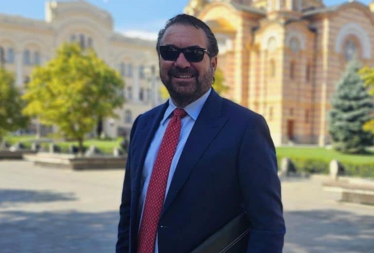 TRAMP OTKRIO KOGA JE IZABRAO ZA AMBASADORA U SRBIJI Oglasio se predsednik Amerike: “Biće snažan zagovornik slobode”