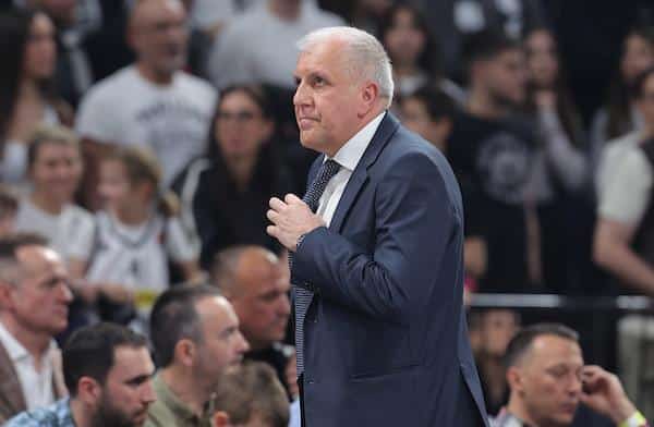 ŽELJKO OBRADOVIĆ NIKAD KRAĆI POSLE SRAMNOG PORAZA OD EFESA! Trener Partizana izgovorio jednu rečenicu!