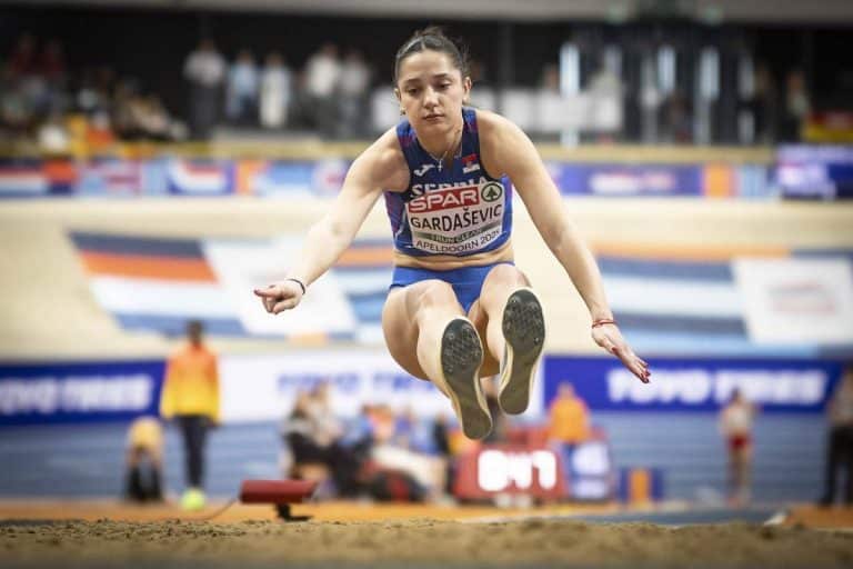 ŠTETA! NIŠTA OD MEDALJE ZA MILICU: Gardašević ispustila bronzu na dvoranskom EP u Apeldornu