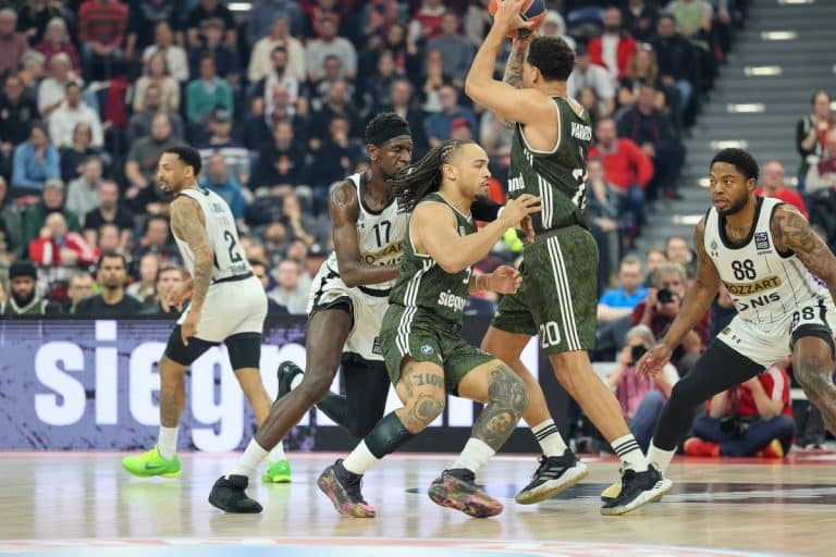 SRAM VAS BILO SVE DO JEDNOG” Grobari “bljuju vatru” posle poraza od Bajerna i jednom igraču poručuju “da pakuje kofere