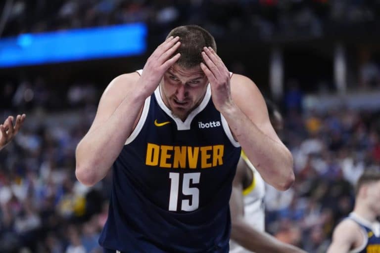 ZBOG OVOG ČOVEKA JOKIĆ NAJVEROVATNIJE NEĆE DOBITI MVP TITULU! Opet je “bacio rukavicu u lice Srbinu”: Silno želi prestižnu nagradu i nema nameru da stane!
