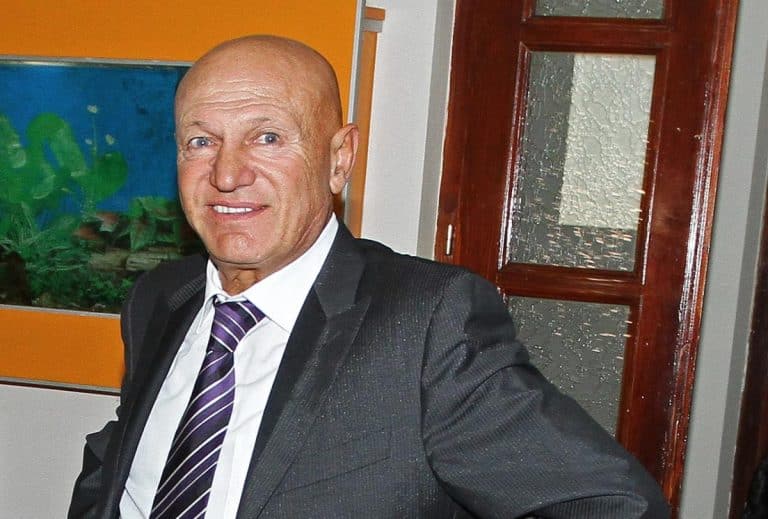 ŠABAN ŠAULIĆ SE SREO SA OVOM PEVAČICOM PAR SATI PRE SMRTI! Upoznali su se u “Zvezdama Granda”, a ona nije ni slutila da će se desiti tragedija