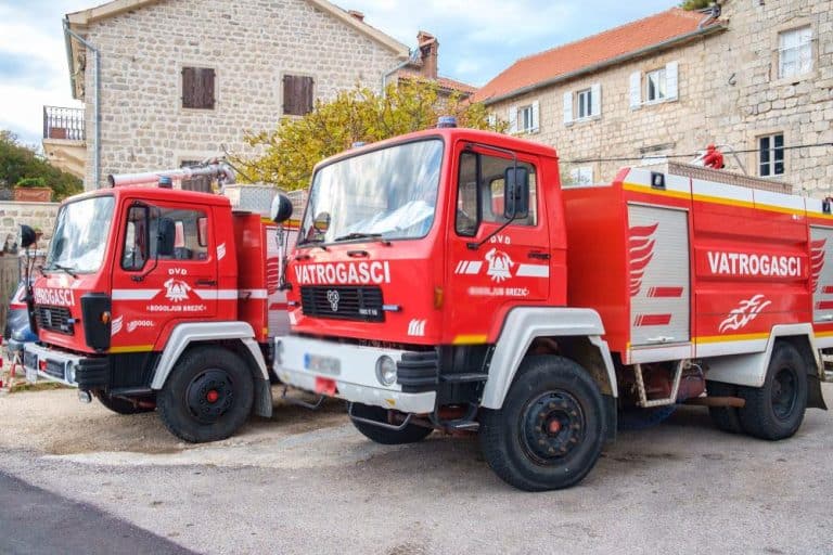 VELIKI POŽAR U CRNOJ GORI! Vatra preti da od Žabljaka dođe do granica nacionalnog parka (FOTO)