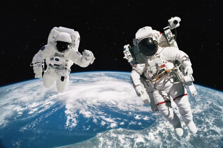 Kako astronauti idu u toalet? WC šolje ne funkcionišu, a ovi detalji će vas zgroziti