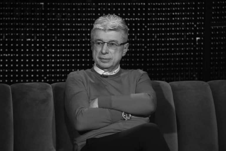 BILA JE POPOVIĆEVA MILJENICA, VEST O NJEGOVOJ SMRTI JE SLOMILA: „Dugujem mu karijeru“ Oglasila se i javno priznala koliko joj je značio