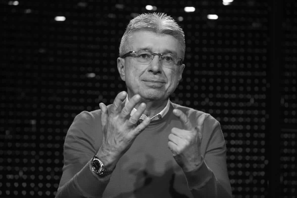 “SAŠA ME JE SPASIO SIROMAŠTVA” Poznata pevačica ispričala kako joj je Popović pomogao: On mi je dao drugi život