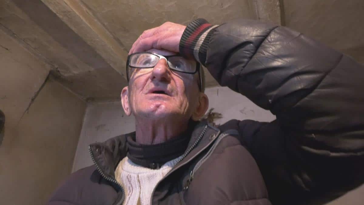 NA NJEGA SE LEPI SVE SEM PARA: Od čepova do šerpi i poklopaca! Miladin čvrsto veruje da ima bioenergiju, ali i ovaj dar