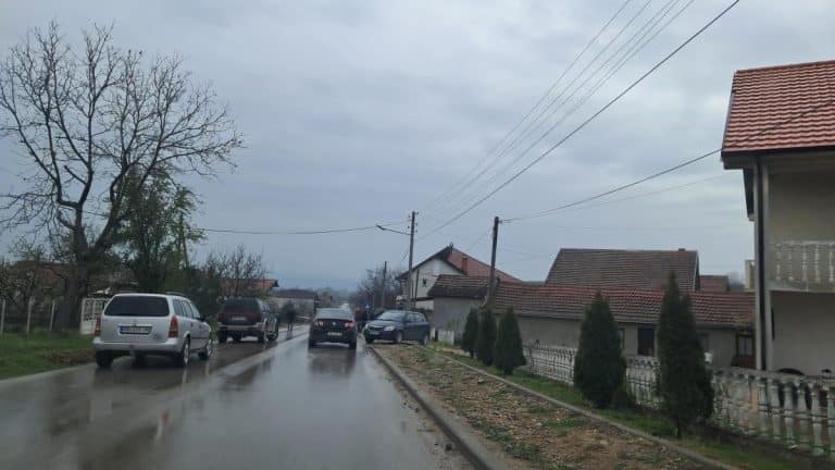 HAPŠENJE USLEDILO NAKON ŠTO SE SAM PREDAO POLICIJI! Detalji pucnjave u selu Gornji Neradovac: Evo šta je policija pronašla kod pucača iz okoline Vranja! (FOTO)