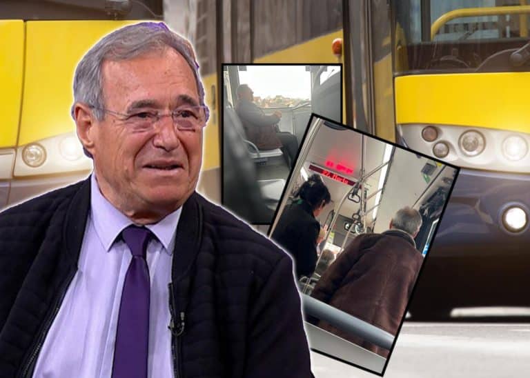 POZNATI PEVAČ U GRADSKOM PREVOZU! Izazavao pometnju u autobusu, pa se obratio vozaču: On izašao iz vozila, a putnici krenuli da pričaju: Kakav čovek… (FOTO)